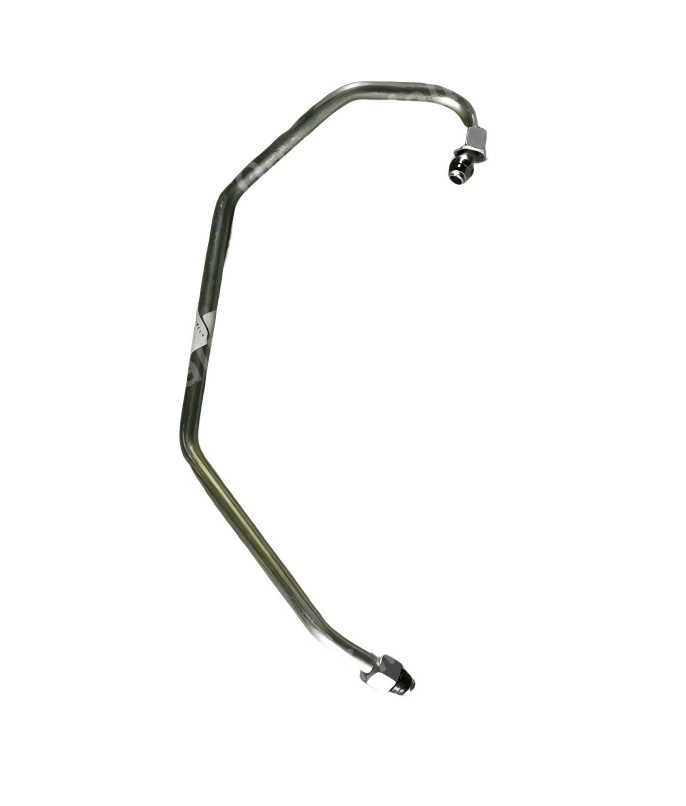 Маслопровод на входе водяного охладителя турбокомпрессора 1